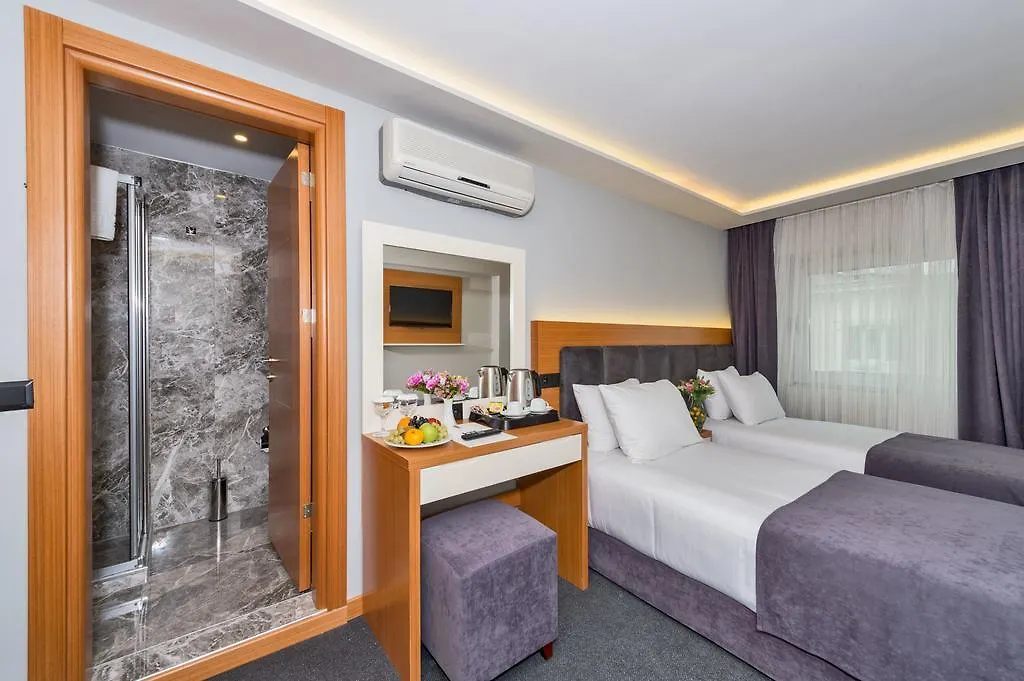 Bergama Hotel Old City Стамбул 3*,